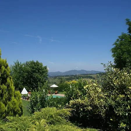 Nice With Pool And Beautiful Garden Holiday home Montone (Umbria)