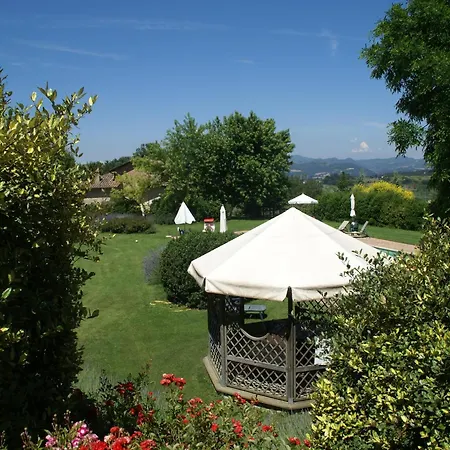 Nice With Pool And Beautiful Garden Holiday home Montone (Umbria)