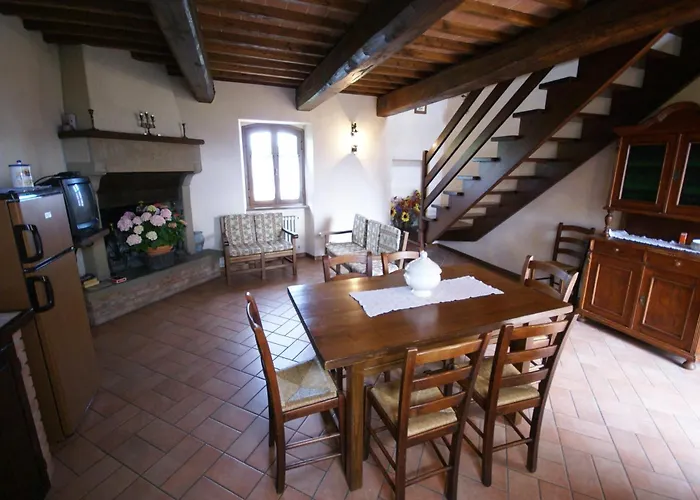 With Pool And Beautiful Garden * Montone (Umbria)