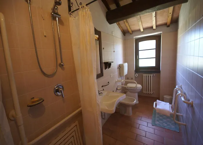 Dom wakacyjny With Pool And Beautiful Garden Montone (Umbria)